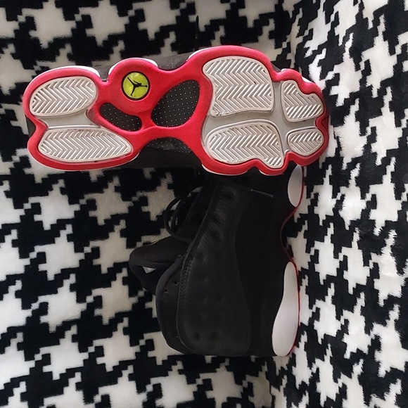 Air Jordan 13 Nike Retro Mid Playoff Black Red White Size 5.5 - Picture 4 of 5